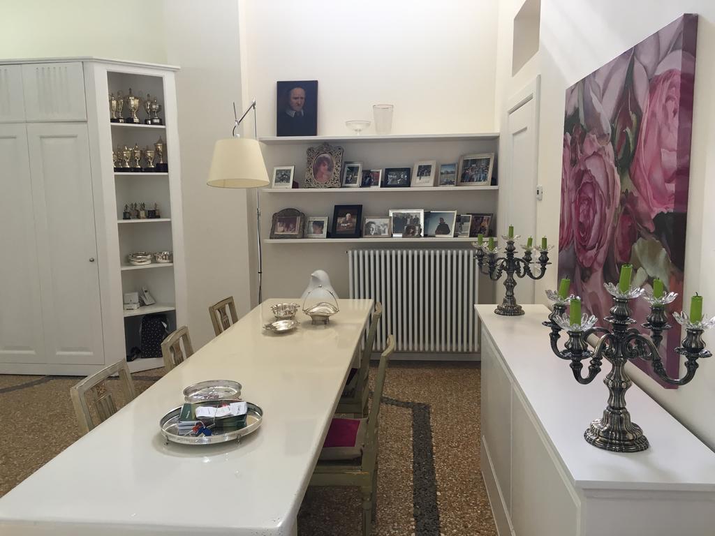 Antica Casa Zucchini B&B Bologne Extérieur photo