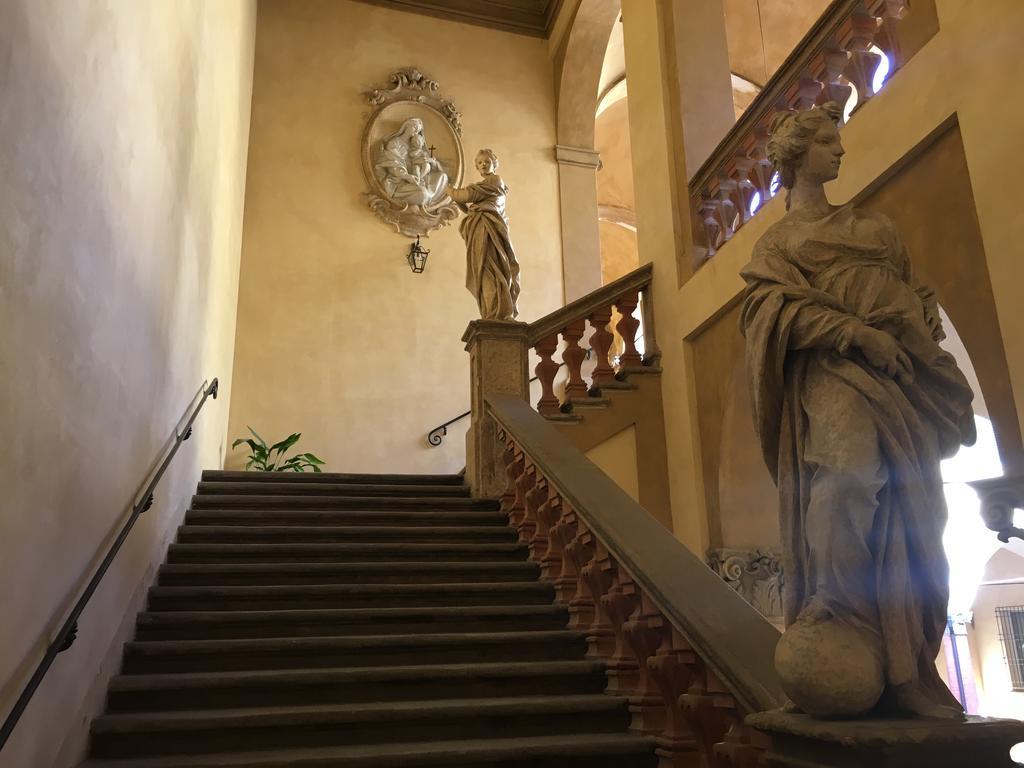 Antica Casa Zucchini B&B Bologne Extérieur photo