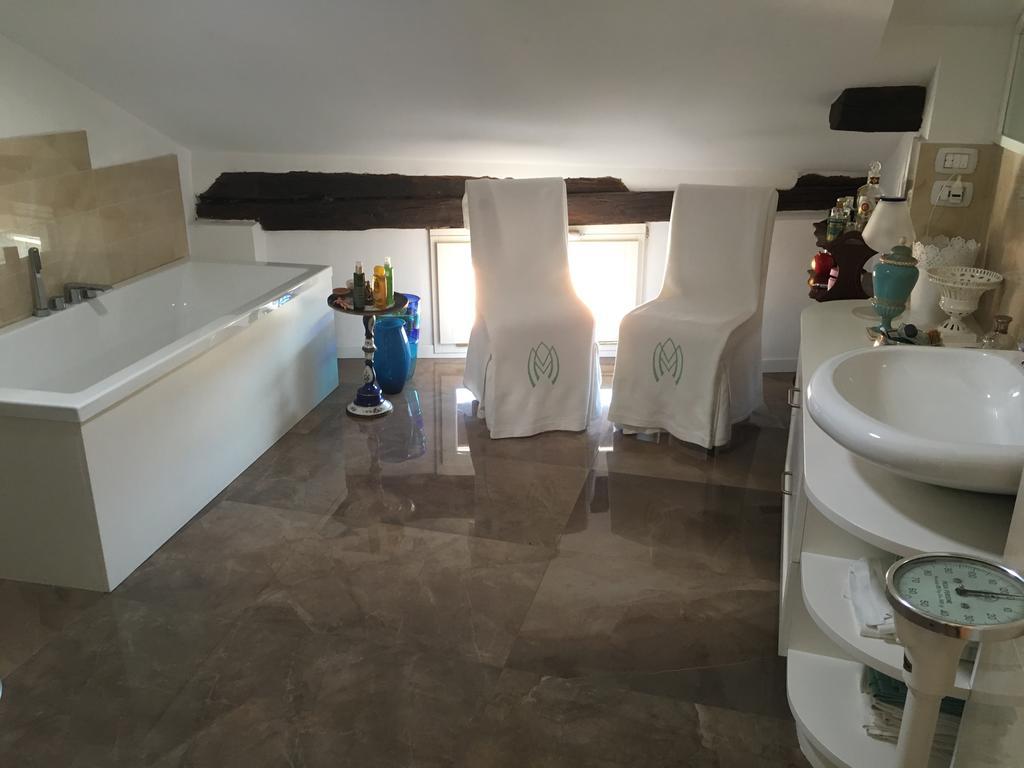 Antica Casa Zucchini B&B Bologne Extérieur photo